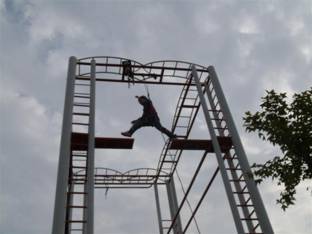 高空断桥